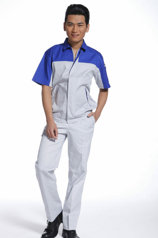 定做工作服有哪些優(yōu)勢？需要注意什么？