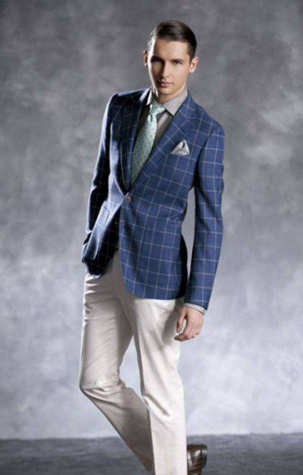 定制西服面料如何選擇?怎么選擇合適的顏se?